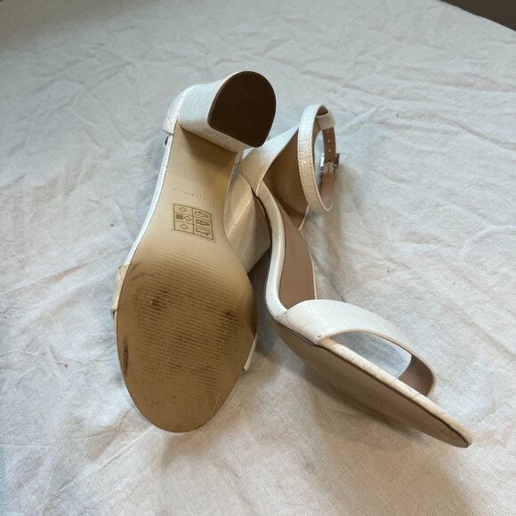 Call it Spring Aldo White Block Heel - Picture 4 of 4